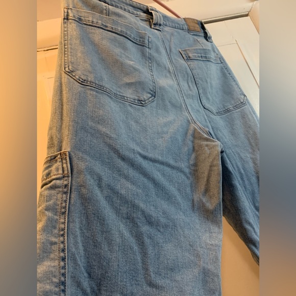 American Eagle High Stretch High Waisted Cargo Jeans 10 x-short - Picture 5 of 7